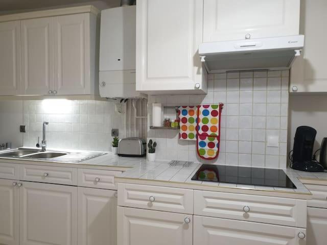 Appartement RnB Locations Mâcon Extérieur photo